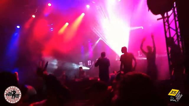 SMS X5 2011 - Oliver Koletzki & Fran - Zuckerwatte (Live) смотреть онлайн