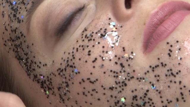 Как сохранить красоту и молодость: тестируем маски для лица с косметологом смотреть онлайн