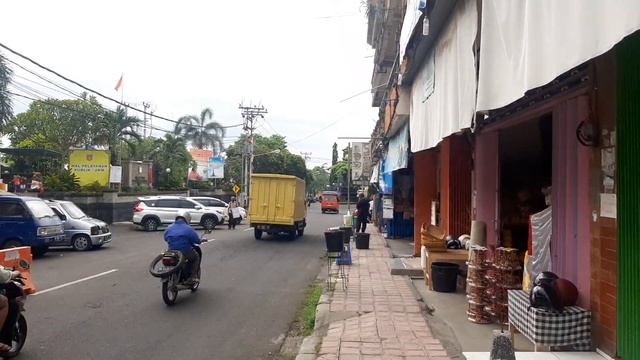 Karangasem City Walking Tour, Bali смотреть онлайн
