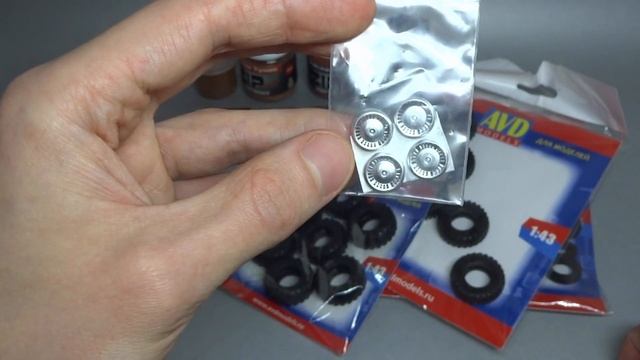 Аксессуары для доработки и конверсий масштабных моделей автомобилей: пигменты, шины, фототравление смотреть онлайн