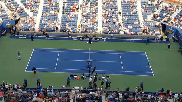 Novak Djokovic vs Andreas Seppi calentando ronda 3 смотреть онлайн