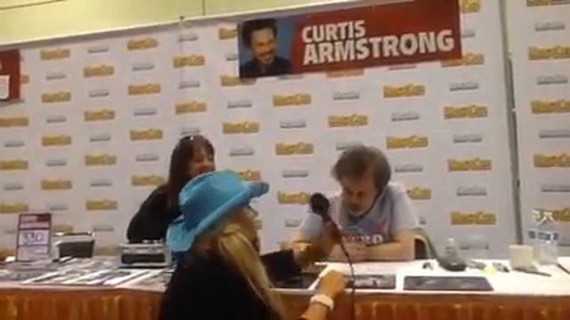 Mega con convention смотреть онлайн