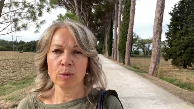 Plaukų dažymas itališkoje kirpykloje. Sruogelės žilstelėjusioms buvusioms šviesiaplaukėms смотреть онлайн