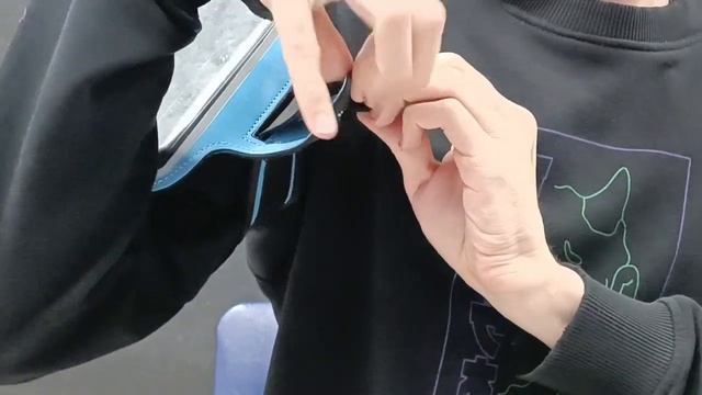 Чехол универсальный для бега, спортивный чехол на руку смотреть онлайн