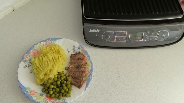 ВЛОГ: ГАГРЫ/ГОТОВИМ МЯСО В ЭЛЕКТРИЧЕСКОМ ГРИЛЬ BBK/НОГТИ/СЕРЬГИ/КОСМЕТИКА смотреть онлайн