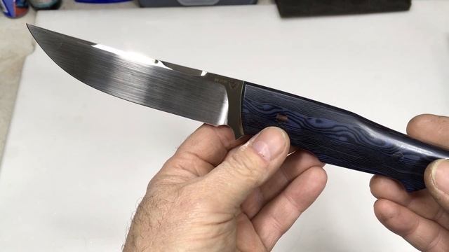 Нож Мауи из м 390. Фултанг, микарта смотреть онлайн