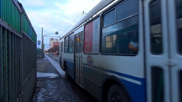 Троллейбус ЗиУ-682Г-016-05 №0003 с маршрутом №202 "Улица Дружбы - Метро Планерная" смотреть онлайн