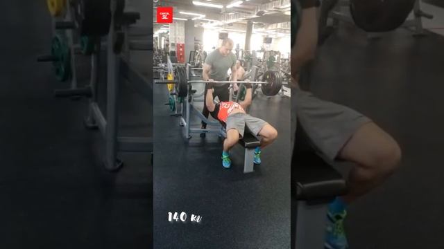 Михаил Гоголев подходы на жим лежа смотреть онлайн