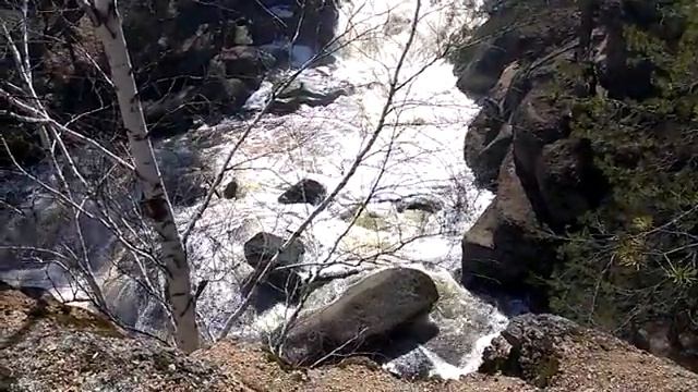 Водопад недалеко от Кокшетау, Казахстан смотреть онлайн