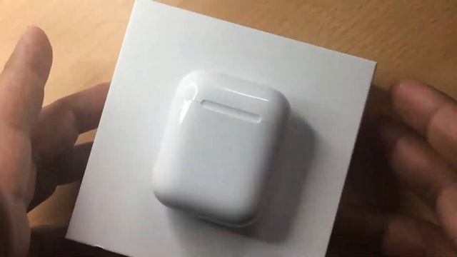 Apple AirPods 2018 Unboxing - A Cinematic Attempt смотреть онлайн