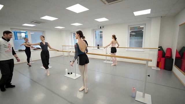 Ballet class Intermediate Lv. ballet balletclass