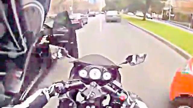 Мотоциклисты везунчики смотреть онлайн