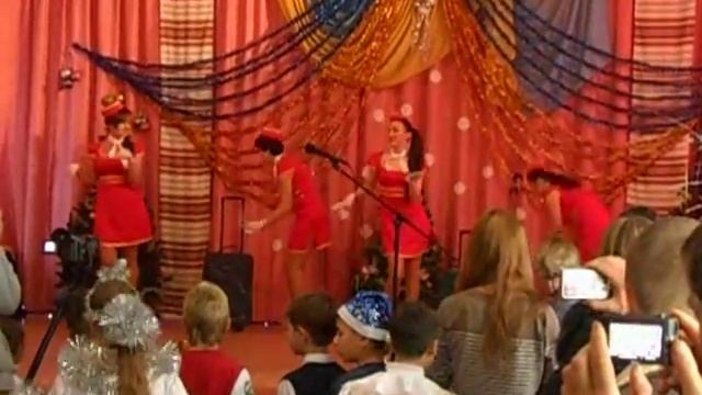 старые клячи,танец "стюардессы" смотреть онлайн