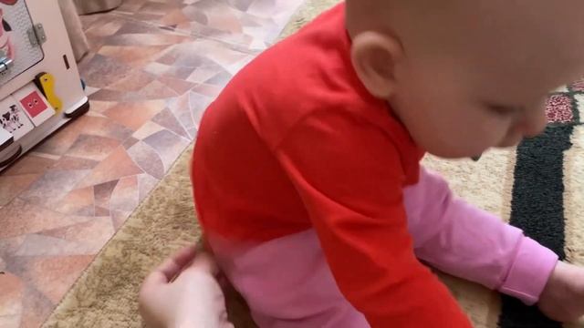 ВЛОГ: поход в поликлинику, пробуем смесь, когда отказываться от соски? смотреть онлайн