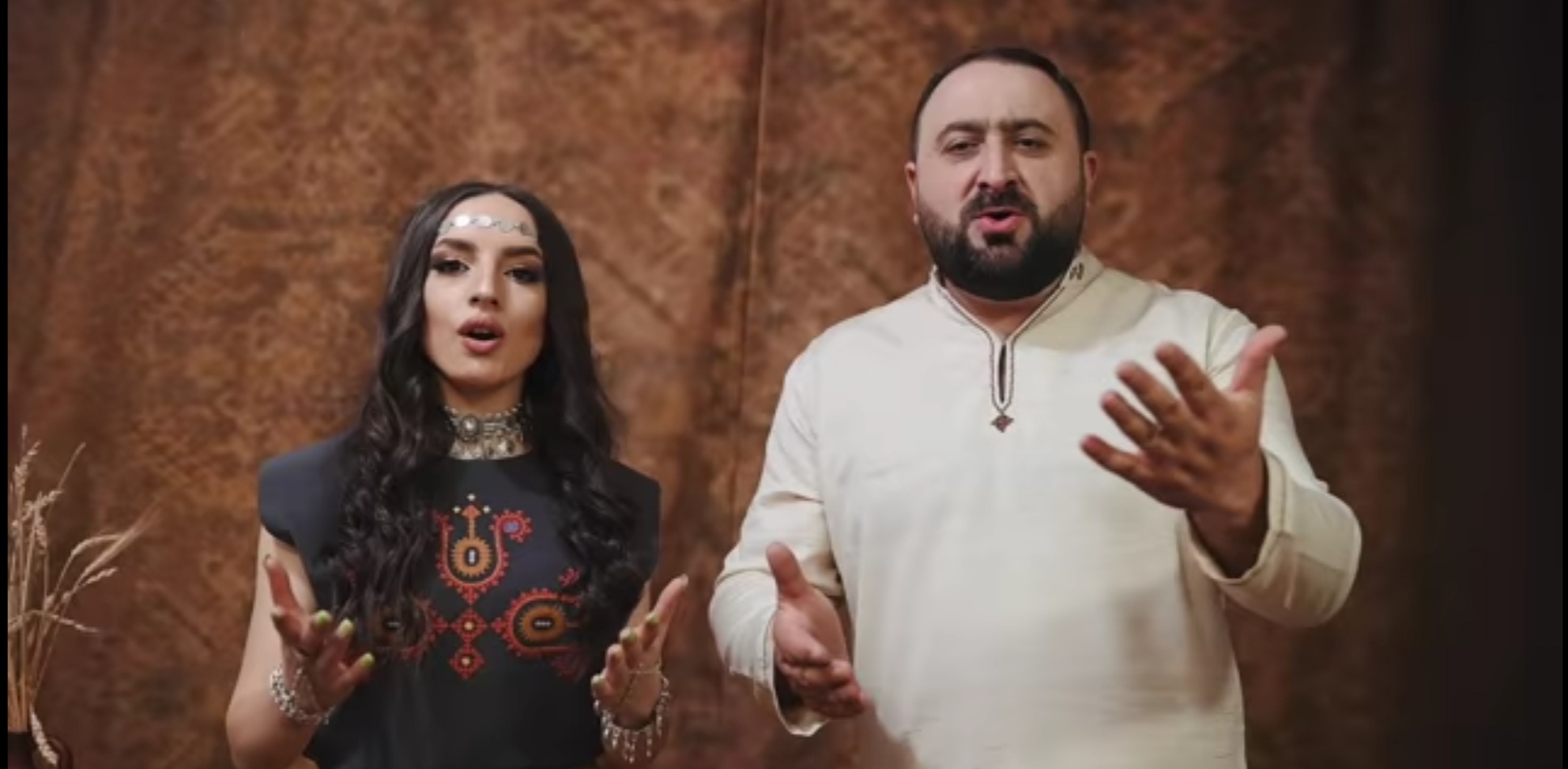 Garik Kirakosyan Astx Avetisyan - Vanqs Mnac Hervum