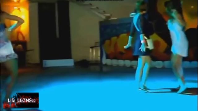 Три версии клипа 