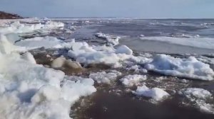 Чудеса Сибири : Ледоход на Енисее 2023 !