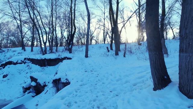 Зимнее утро, словно в сказке. Хрустящий снег и зимний рассвет. Winter morning fairy tale. смотреть онлайн