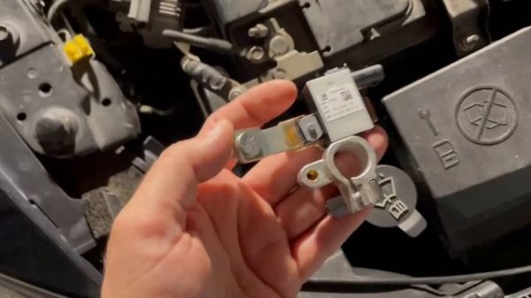 OPEL błąd B1517 napięcie akumulatora niewiarygodne | OPEL error B1517 battery voltage unreliable