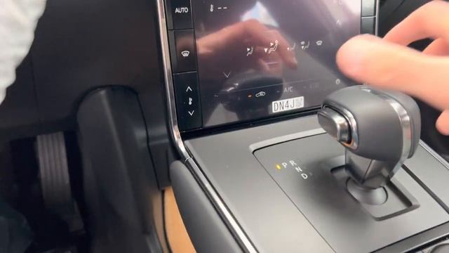 Mazda MX-30. Электромобиль с запасом 350км. Дешевле чем в Украине. Новая с салона смотреть онлайн