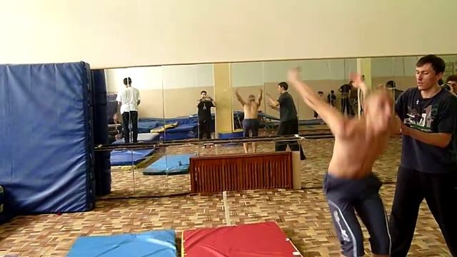 Прыжок в бок смотреть онлайн