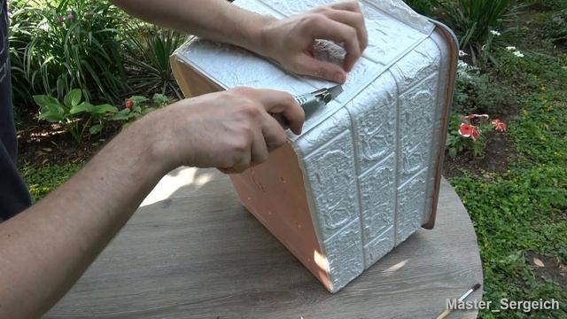 I found an old container in the garage, just look what I made of it! смотреть онлайн