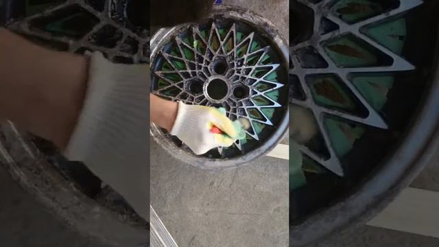 Снятие ЛКП с диска смотреть онлайн