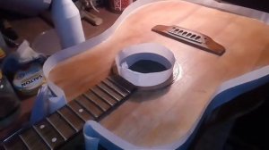 Реставрация гитары Лак из магазина Энкор