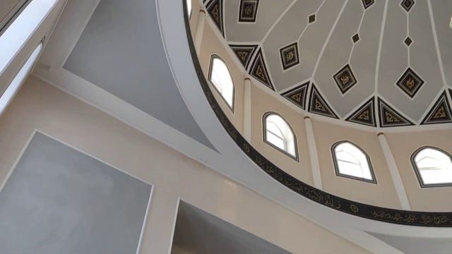 Мечеть Нур изнутрии , Азан , намаз смотреть онлайн