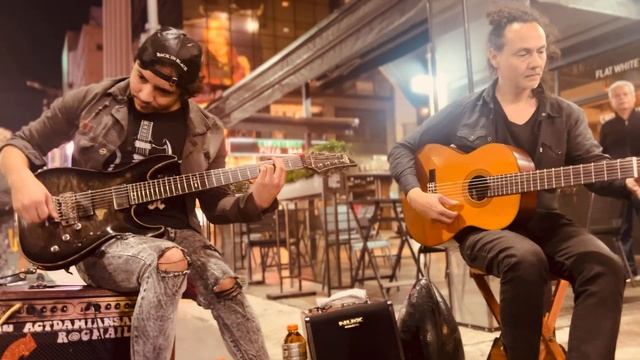 Amazing Technique Of Flamenco Guitarist On The Street - Martin Cerri - Damian Salazar/Improvisation