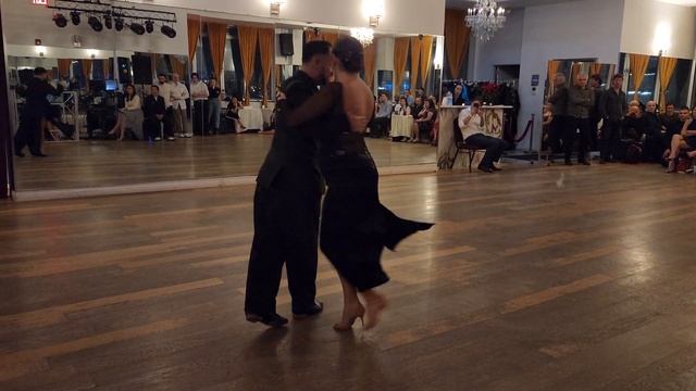 Argentine tango: Carlos & Maureen Urrego - No Pudo Ser смотреть онлайн