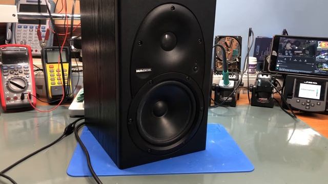Repair studio monitor MACKIE HR624 смотреть онлайн