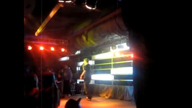 Jeembo остался доволен (keep it real). Послал девушку прямо со сцены смотреть онлайн