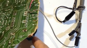 Импульсный блок питания из старого телевизора.Просто отрежь плату.