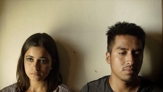 Ni Aquí Ni Allá   Cortometraje