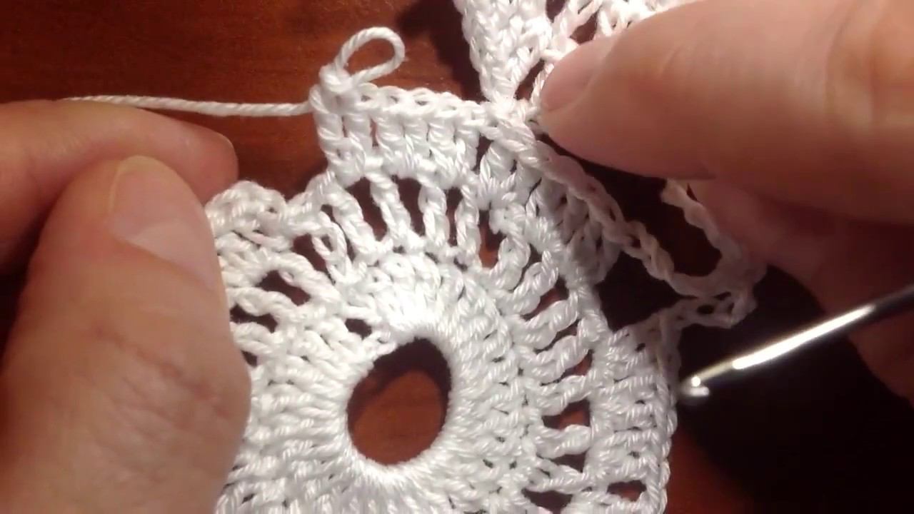 Соединение мотивов для кофты мелкими мотивами в первом ряду (2 ЧАСТЬ)