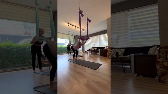 Flyyoga Class Vildan 27.11.2021