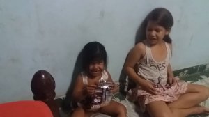 A menina q n gosta de soltar pum