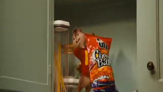 элвин и бурундуки 2сырные шарики.wmv