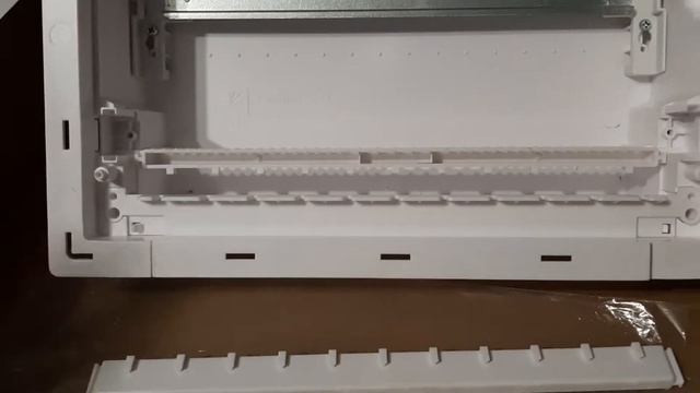 Народный щит EKF ProfiBox 24+4 смотреть онлайн