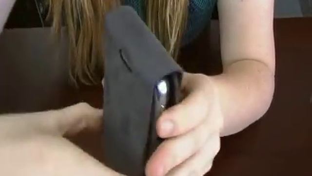 Blackberry Bold leather case by Noreve Review смотреть онлайн