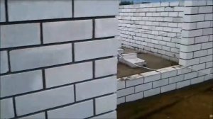 ДОМ ИЗ ШЛАКОБЛОКА И КИРПИЧА часть 3 4
