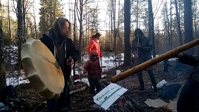 Лесной джем на весеннее равноденствие. Бубен, флейта, диджериду Александр Дмитров смотреть онлайн