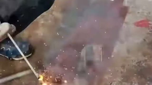 Как поднять Контейнер с домкратом. смотреть онлайн