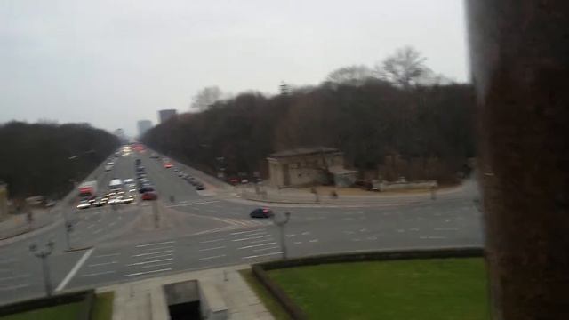 der tiergarten in berlin von der siegeseule ausgesehen смотреть онлайн