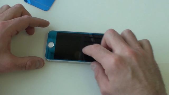 Как клеить стекло на iPhone смотреть онлайн