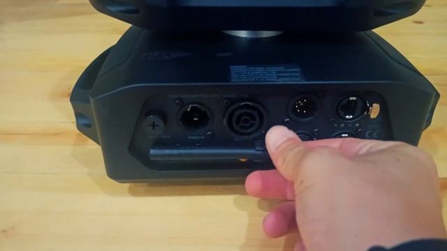 Cameo EVOS® W3 Compact LED Wash-Moving Head Unboxing!.. MatrixPRO Tech Channel. смотреть онлайн