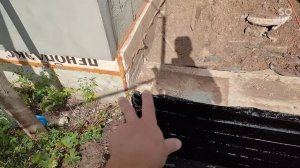 чем утеплить фундамент