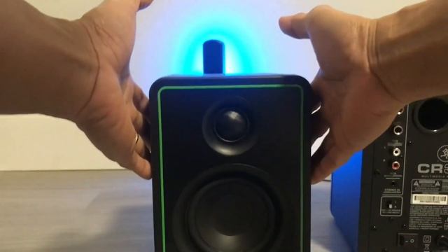 Insane ! CR3-X Studio Monitor Speakers смотреть онлайн