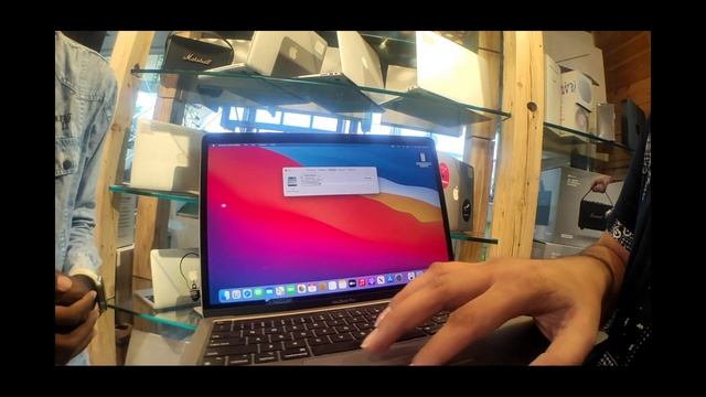 Apple Laptop At Cheapest Prices? | Second Hand MacBook Shop In Nagpur | Upto 70% Off смотреть онлайн